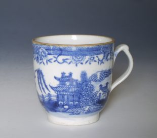 New Hall porcelain clipped handle coffee cup