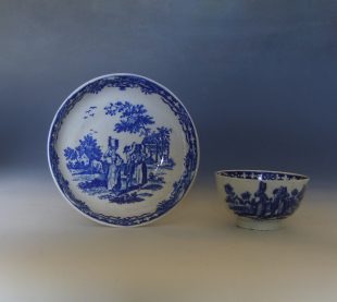 Worcester porcelain teabowl and saucer